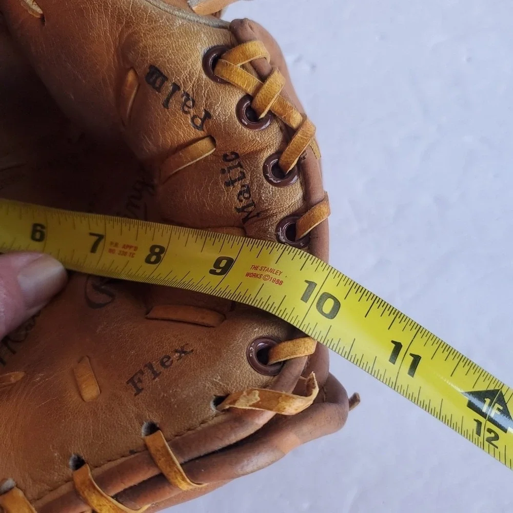 Rawlings 11in check